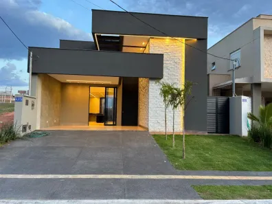 Casa de Condomínio com 3 Quartos à venda, 147m² no Jardins Capri, Senador Canedo