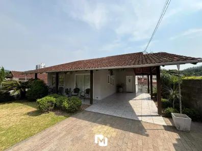 Casa com 3 Quartos à venda, 280m² no Velha Central, Blumenau