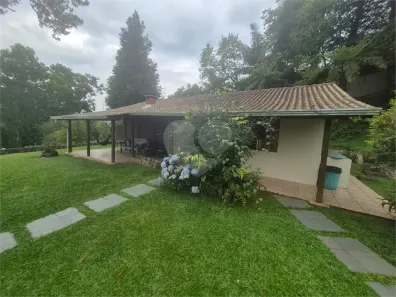 Casa de Condomínio com 2 Quartos à venda, 1300m² no Caraguatá, Mairiporã