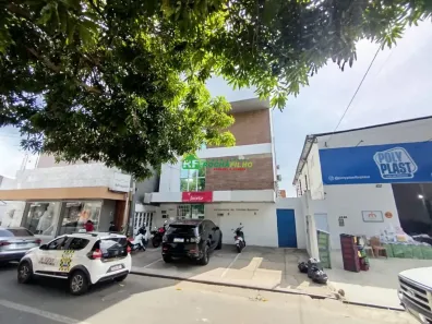 Ponto Comercial para alugar, 20m² no Itararé, Teresina