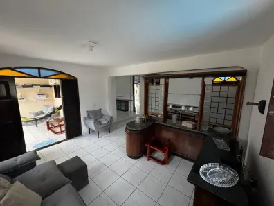 Casa com 4 Quartos à venda, 172m² no Barro Vermelho, Natal