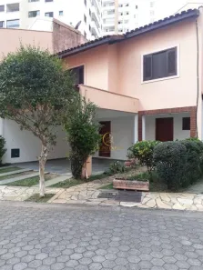 Casa de Condomínio com 4 Quartos para alugar, 220m² no Parque Residencial Aquarius, São José dos Campos