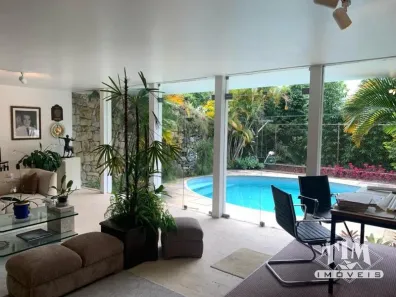 Casa com 5 Quartos à venda, 600m² no Centro, Petrópolis