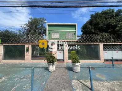 Imóvel Comercial para alugar, 350m² no Taquara, Rio de Janeiro