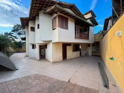 Casa com 3 Quartos à venda, 197m² no Copacabana, Belo Horizonte