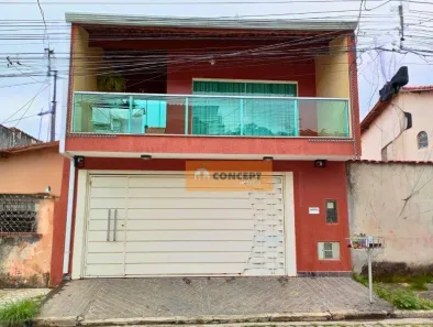 Sobrado com 3 Quartos à venda, 212m² no Vila Perreli, Poá