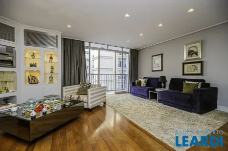 Apartamento com 3 Quartos à venda, 212m² no Santa Cecília, São Paulo