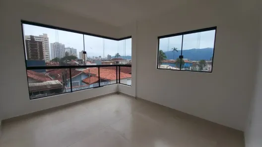 Casa de Condomínio com 2 Quartos à venda, 77m² no Maracanã, Praia Grande