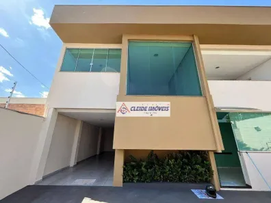 Imóvel Comercial com 8 Quartos à venda, 400m² no Araés, Cuiabá