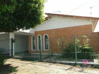 Casa com 3 Quartos à venda, 161m² no Centro, Leme