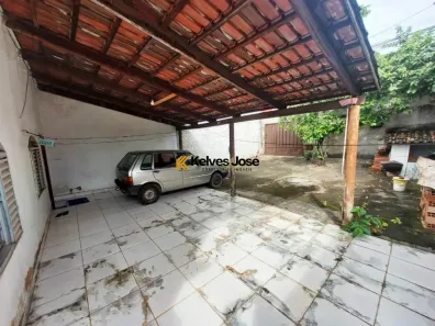Casa com 3 Quartos à venda, 200m² no Vila Cruzeiro do Sul, Aparecida de Goiânia