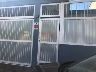 Casa com 3 Quartos para alugar, 140m² no Jardim Caravelas, São Paulo