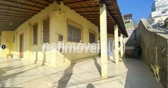 Casa com 3 Quartos à venda, 191m² no Concórdia, Belo Horizonte