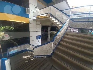 Sala Comercial à venda, 28m² no Itaipu, Niterói