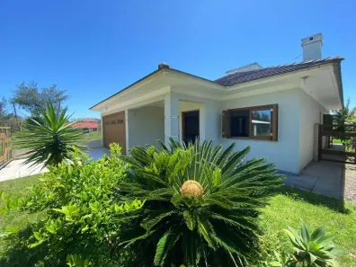 Casa com 3 Quartos à venda, 186m² no Capão da Canoa, Capão da Canoa