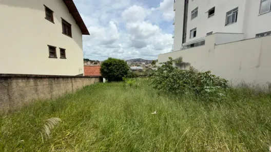 Lote/Terreno à venda, 360m² no Candelária, Belo Horizonte