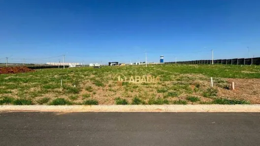 Lote/Terreno à venda, 200m² no Residencial Villagio Paulínia, Paulínia