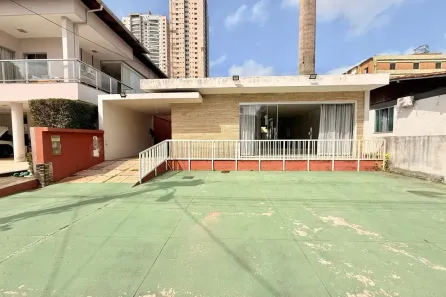 Casa com 6 Quartos à venda, 320m² no Marco, Belém