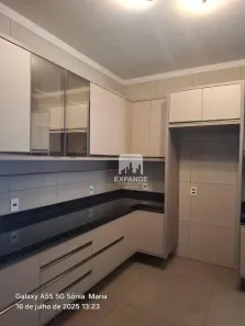 Casa com 3 Quartos à venda, 198m² no Residencial Ouro Verde, Botucatu