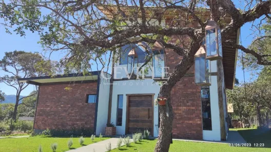 Casa de Condomínio com 4 Quartos à venda, 517m² no Estância da Cachoeira, Brumadinho