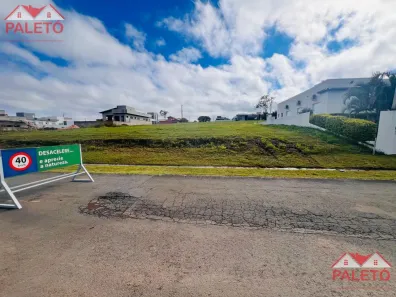 Lote/Terreno à venda, 840m² no , Porangaba