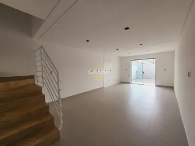 Sobrado com 3 Quartos à venda, 108m² no Aventureiro, Joinville