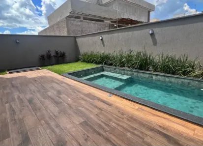 Casa de Condomínio com 3 Quartos à venda, 197m² no Jardins Capri, Senador Canedo