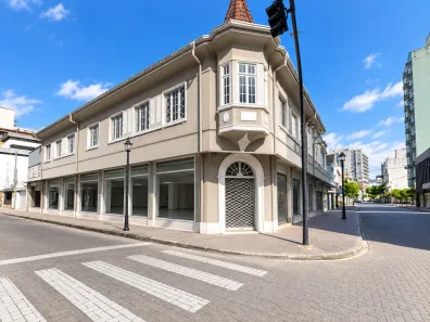 Sala Comercial para alugar, 600m² no Centro, Blumenau
