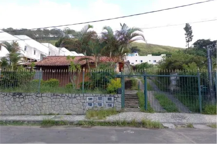 Casa com 2 Quartos para alugar, 53m² no Monte Castelo, Juiz de Fora