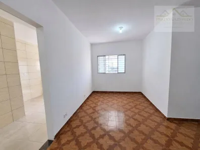 Casa com 2 Quartos para alugar, 59m² no Jardim Monte Kemel, São Paulo