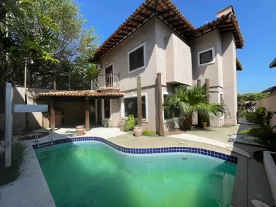 Casa de Condomínio com 3 Quartos à venda, 380m² no São Paulo II, Cotia
