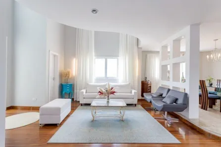 Casa com 4 Quartos à venda, 295m² no Mercês, Curitiba