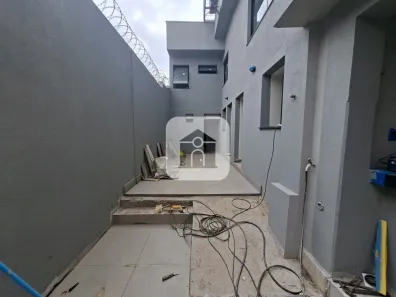 Sala Comercial para alugar, 60m² no Centro, Uberlândia