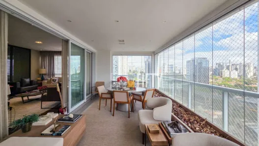 Apartamento com 3 Quartos à venda, 225m² no Cidade Monções, São Paulo