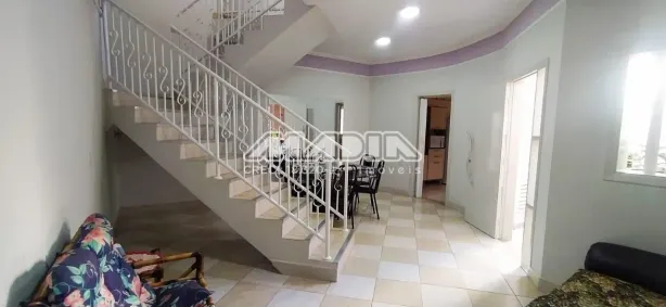 Imóvel Comercial com 4 Quartos para alugar, 225m² no Jardim Europa, Valinhos