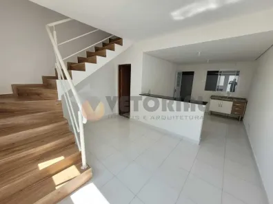 Sobrado com 2 Quartos para alugar, 67m² no Pontal de Santa Marina, Caraguatatuba