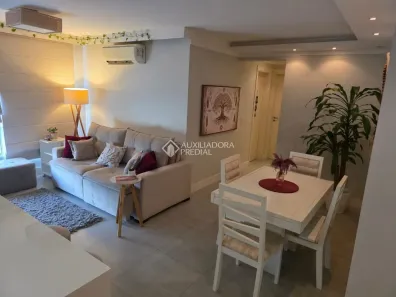 Apartamento com 2 Quartos à venda, 65m² no Jardim Carvalho, Porto Alegre
