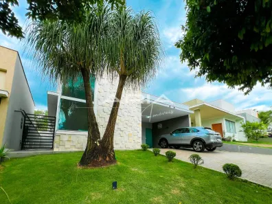 Casa de Condomínio com 3 Quartos à venda, 200m² no Esperança, Londrina