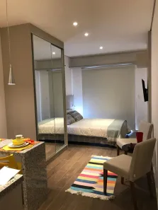 Flat com 1 Quarto para alugar, 24m² no Granja Viana, Cotia