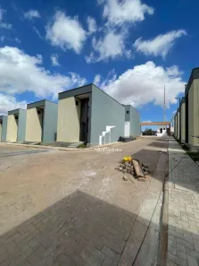 Casa de Condomínio com 4 Quartos à venda, 140m² no Vale Quem Tem, Teresina