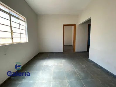 Casa com 2 Quartos para alugar, 50m² no Vila Tibério, Ribeirão Preto