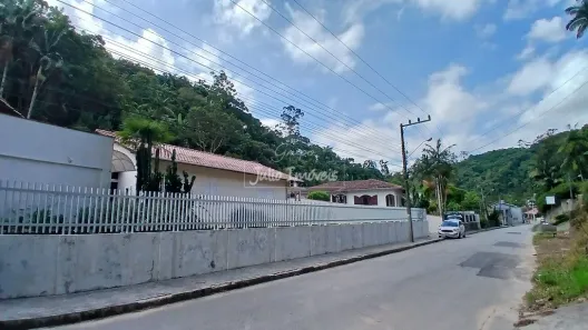 Lote/Terreno à venda, 4883m² no Primeiro de Maio, Brusque