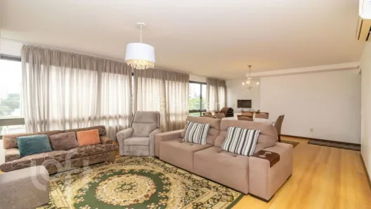 Apartamento com 3 Quartos à venda, 123m² no Petrópolis, Porto Alegre