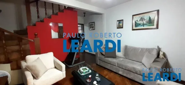 Sobrado com 3 Quartos à venda, 150m² no Vila Curuçá, Santo André