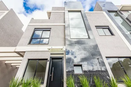 Casa de Condomínio com 3 Quartos à venda, 124m² no Campo Comprido, Curitiba