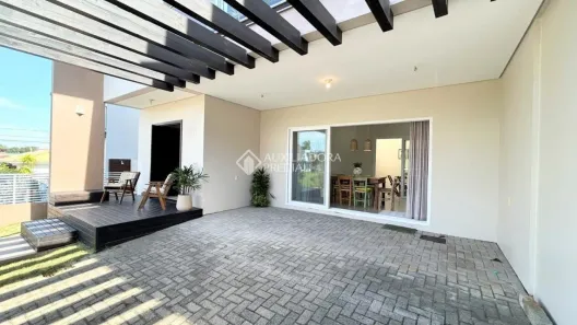 Casa com 3 Quartos à venda, 120m² no Ambrósio, Garopaba