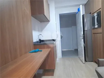 Apartamento com 1 Quarto para alugar, 27m² no Pinheiros, São Paulo