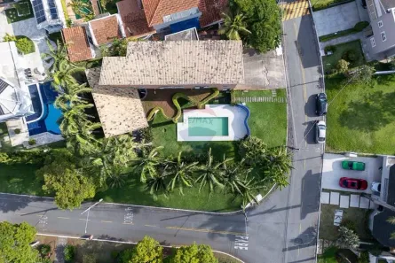 Casa de Condomínio com 4 Quartos à venda, 467m² no Alphaville, Santana de Parnaíba