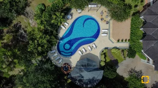 Casa com 6 Quartos à venda, 1000m² no Ratones, Florianópolis