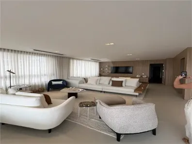 Apartamento com 3 Quartos à venda, 189m² no Vila Nova Conceição, São Paulo